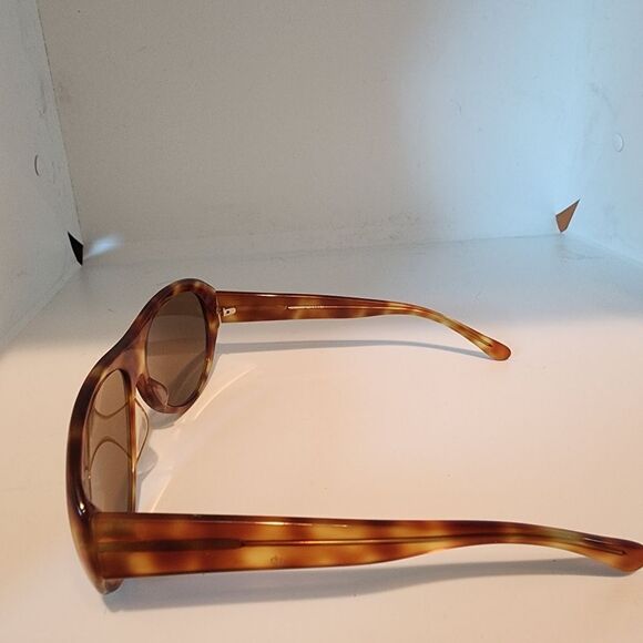 Goo Goo Eyes Tortoiseshell Prescription Sunglasses - Picture 3 of 7